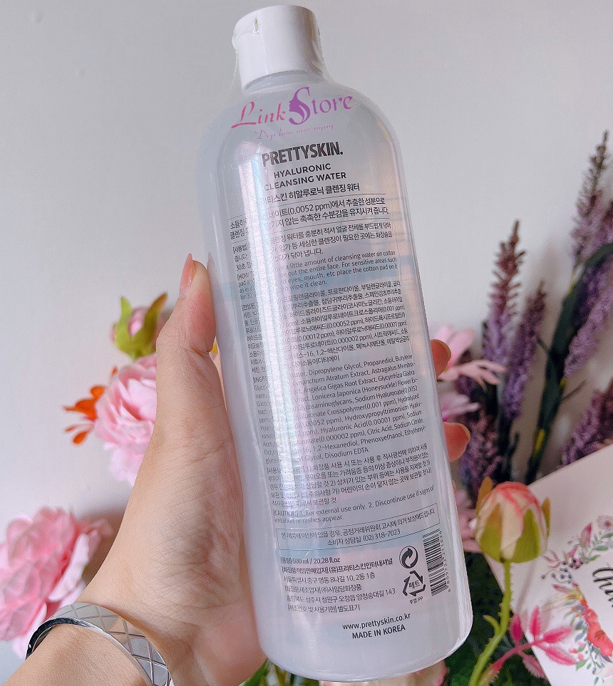 Tẩy trang Pretty Skin HyaluRonic Cleansing Water